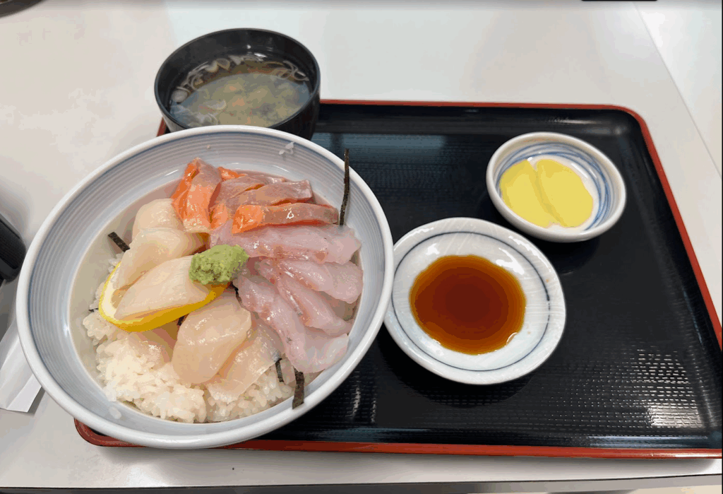 岩手　ツーリング　海鮮丼
