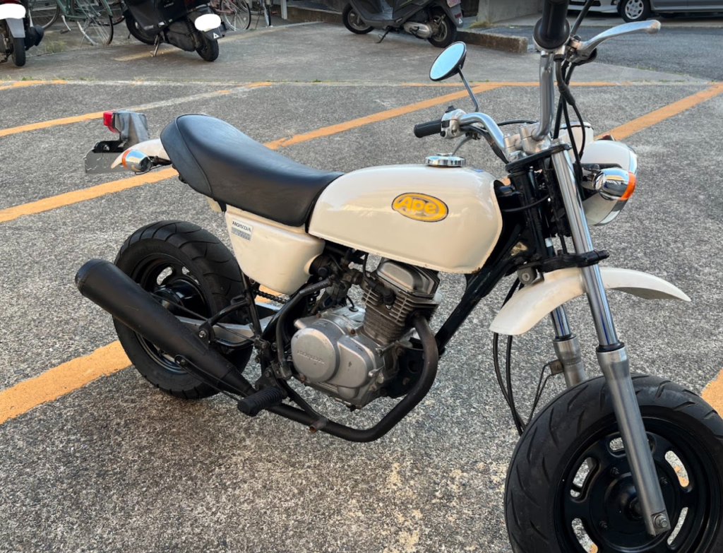 亀岡市　エイプ５０